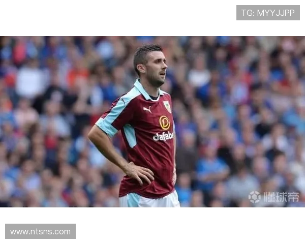 伯恩利转会凯尔特人求锋门将回归 伯恩利转会凯尔特人求锋门将回归